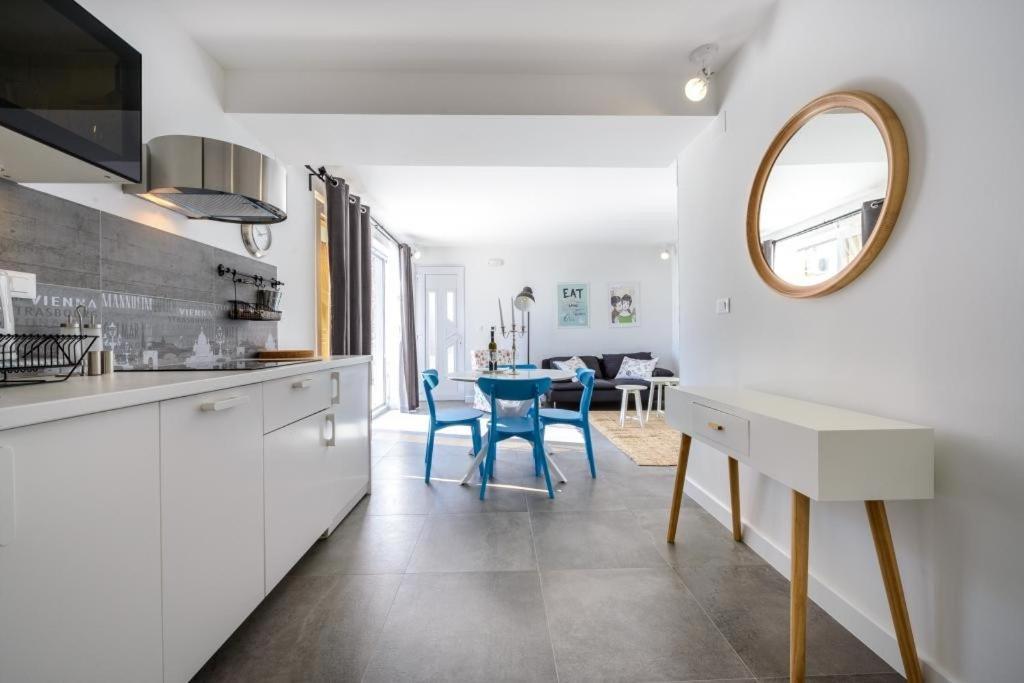 Apartments Villa Capitano Mlini Zimmer foto